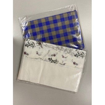 Скатерть      140х200             Dinosti  