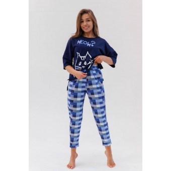 Костюм  женский       из кулирки    футболка с брюками