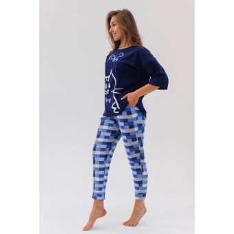 Костюм  женский       из кулирки    футболка с брюками