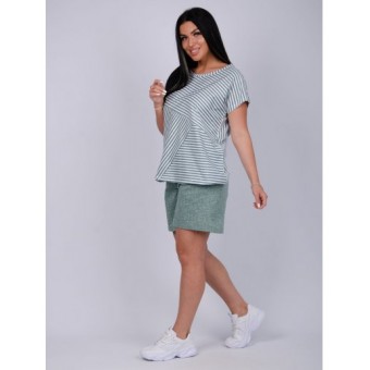 Костюм  женский       из кулирки    футболка с шортами   зеленый