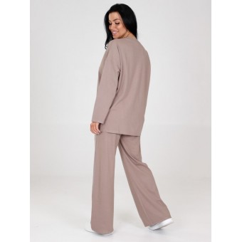 Костюм  женский       Милано    кофта с брюками   бежевый  однотонный