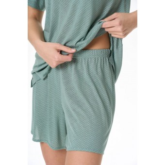 Пижама  женская       из вискозы    футболка с шортами   зеленая