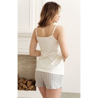 Пижама  женская       трикотажная    майка с шортами   белая