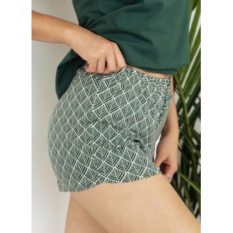 Пижама  женская       трикотажная    майка с шортами   зеленая