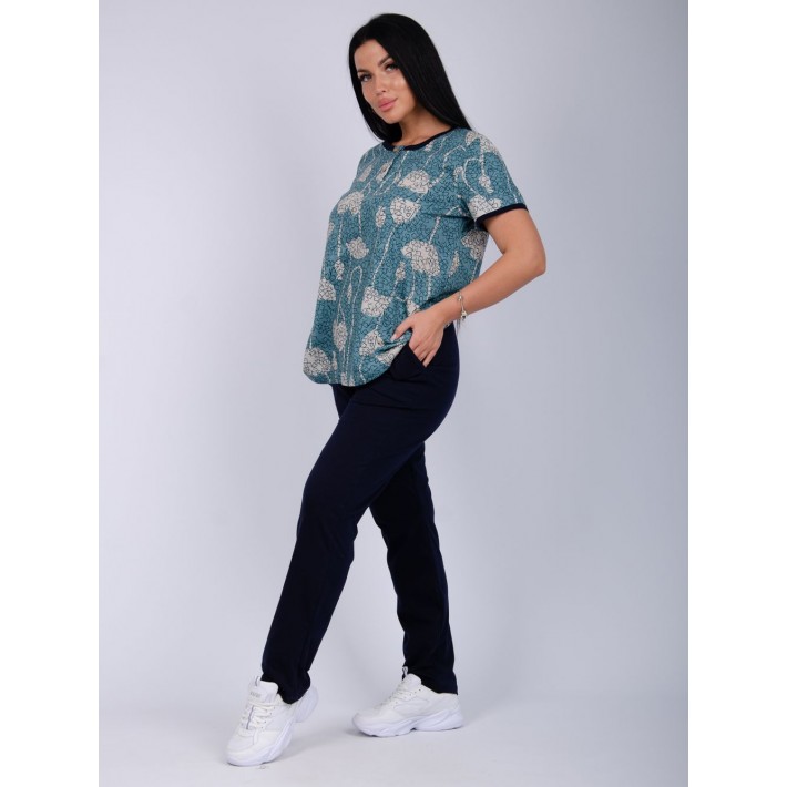 Костюм женский из кулирки футболка с брюками