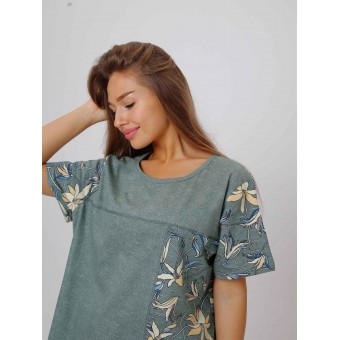 Костюм  женский       из кулирки    футболка с брюками   зеленый  Цветы Kuzina  