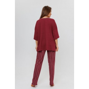 Костюм  женский       из кулирки    футболка с брюками с рукавом 3/4  красный  Принт Kuzina