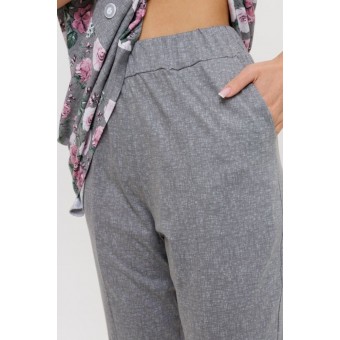 Костюм  женский       из кулирки    футболка с брюками   серый  Цветы Kuzina