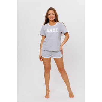 Костюм  женский       из кулирки    футболка с шортами   серый  Надписи Kuzina