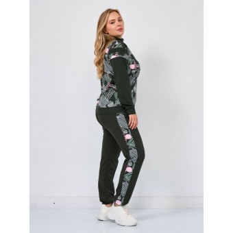 Костюм  женский       трикотажный    кофта с брюками      Kuzina Одежда