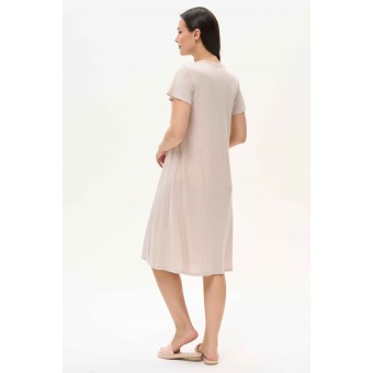 Сорочка  женская       из вискозы     с коротким рукавом  бежевая