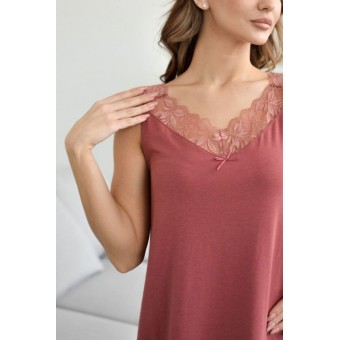 Сорочка  женская       трикотажная     без рукавов  бордовая  Кружево