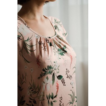 Сорочка  женская       трикотажная     с коротким рукавом  бежевая