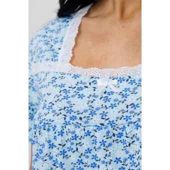 Сорочка  женская       из кулирки     с коротким рукавом  голубая  Цветы Kuzina