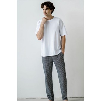 Футболка  мужская       из кулирки       белая  однотонная