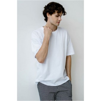 Футболка  мужская       из кулирки       белая  однотонная