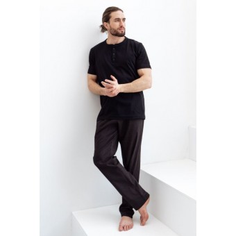 Футболка  мужская       трикотажная       черная  однотонная   