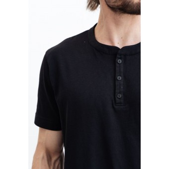 Футболка  мужская       трикотажная       черная  однотонная   