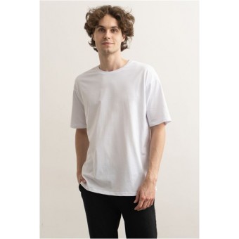 Футболка  мужская       из кулирки       белая  однотонная   