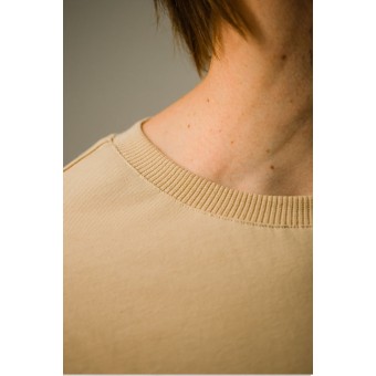 Футболка  мужская       из кулирки       бежевая  однотонная