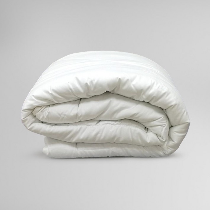 Одеяло    140х205 см 1,5 спальный  из сатина, силиконизированное волокно Василиса  