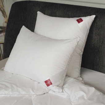 Подушка     для сна 70х70   из микрофибры      Микрогель белая   KARIGUZ