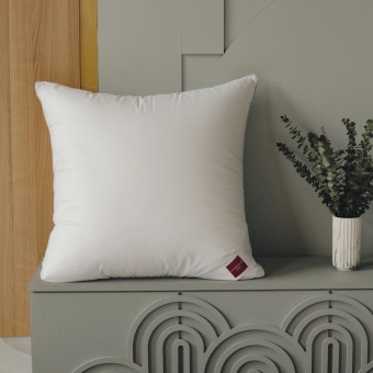 Подушка     для сна 70х70   из микрофибры      Микрогель белая   KARIGUZ