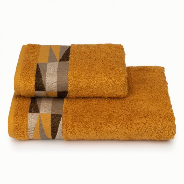 Triangoli ПЦ-3501-4477-1 Полотенце 70*130 цв.15-0960 уценка