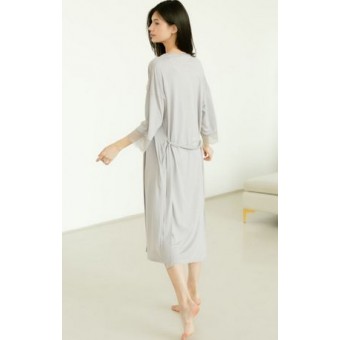 Халат  женский       из вискозы   с запахом сорочка и халат с рукавом 3/4