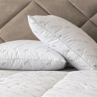 Подушка     для сна 70х70   из тика      пух белая   KARIGUZ