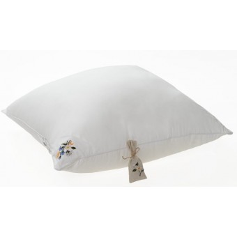 Подушка     для сна 70х70   из сатина      бамбук    NatureS