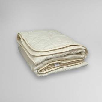 Одеяло      200х220  евро из тика  300 г/м2    шерсть верблюжья    KARIGUZ