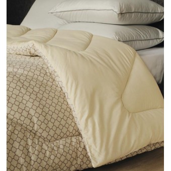 Одеяло     для сна 172х205  двуспальное из поплина  400 г/м2    шерсть овечья, силиконизированное волокно    KARIGUZ