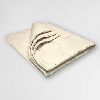 Одеяло    140х205 см 1,5 спальный 200 г/м² из микрофибры, силиконизированное волокно KARIGUZ  
