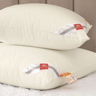 Подушка     для сна 70х70   из батиста      эвкалиптовое волокно, силиконизированное волокно    KARIGUZ