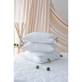 Подушка     для сна 70х70   из сатина      бамбук, силиконизированное волокно белая   MOYЁ HOME