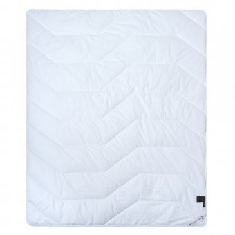 Одеяло     для сна 172х205  двуспальное из сатина  300 г/м2    силиконизированное волокно    MOYЁ HOME