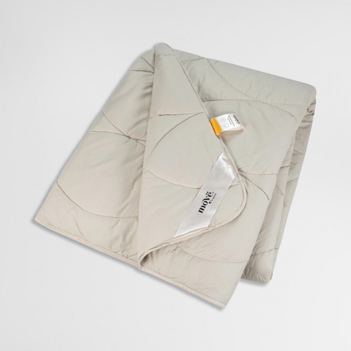 Одеяло для сна 172х205 двуспальное из тика 300 г/м2 шерсть верблюжья, силиконизированное волокно MOYЁ HOME