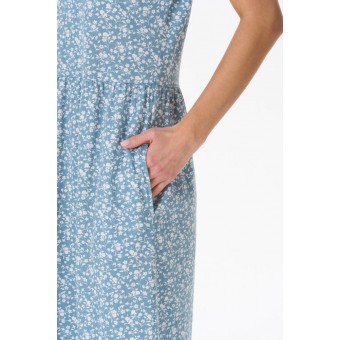 Платье  женское       из кулирки     с коротким рукавом  голубое  Цветы