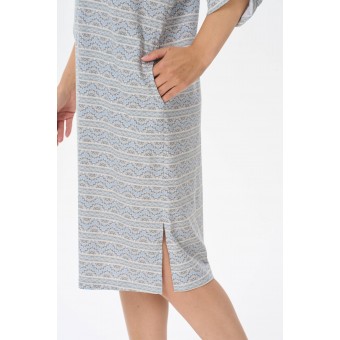 Платье  женское       трикотажное     с рукавом 1/2  серое  Орнамент