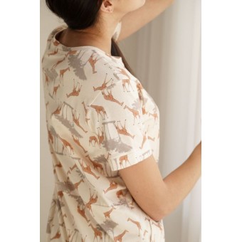 Платье  женское       трикотажное     с коротким рукавом  бежевое  Животные   