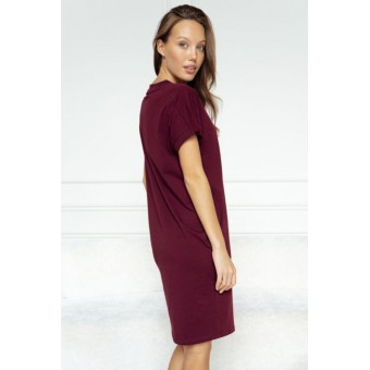 Платье  женское       трикотажное     с коротким рукавом  бордовое  однотонное