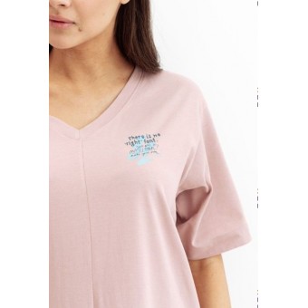 Платье  женское       трикотажное     с коротким рукавом  бежевое  Кружево