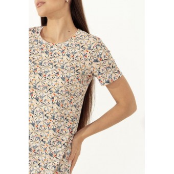 Платье  женское       трикотажное     с коротким рукавом  бежевое  Орнамент   