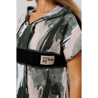 Туника  женская       из кулирки     с коротким рукавом  зеленая  Абстракция Kuzina  