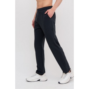 Брюки  мужские       из футера       черные