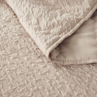 Покрывало     на кровать 230х250  евро из велюра  380 г/м2        Sofi de Marko