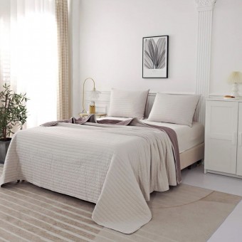 Покрывало     на кровать 230х250  евро           Sofi de Marko