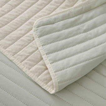 Покрывало     на кровать 230х250  евро           Sofi de Marko