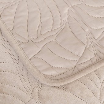 Покрывало     на кровать 240х260  евро из велюра          Sofi de Marko  